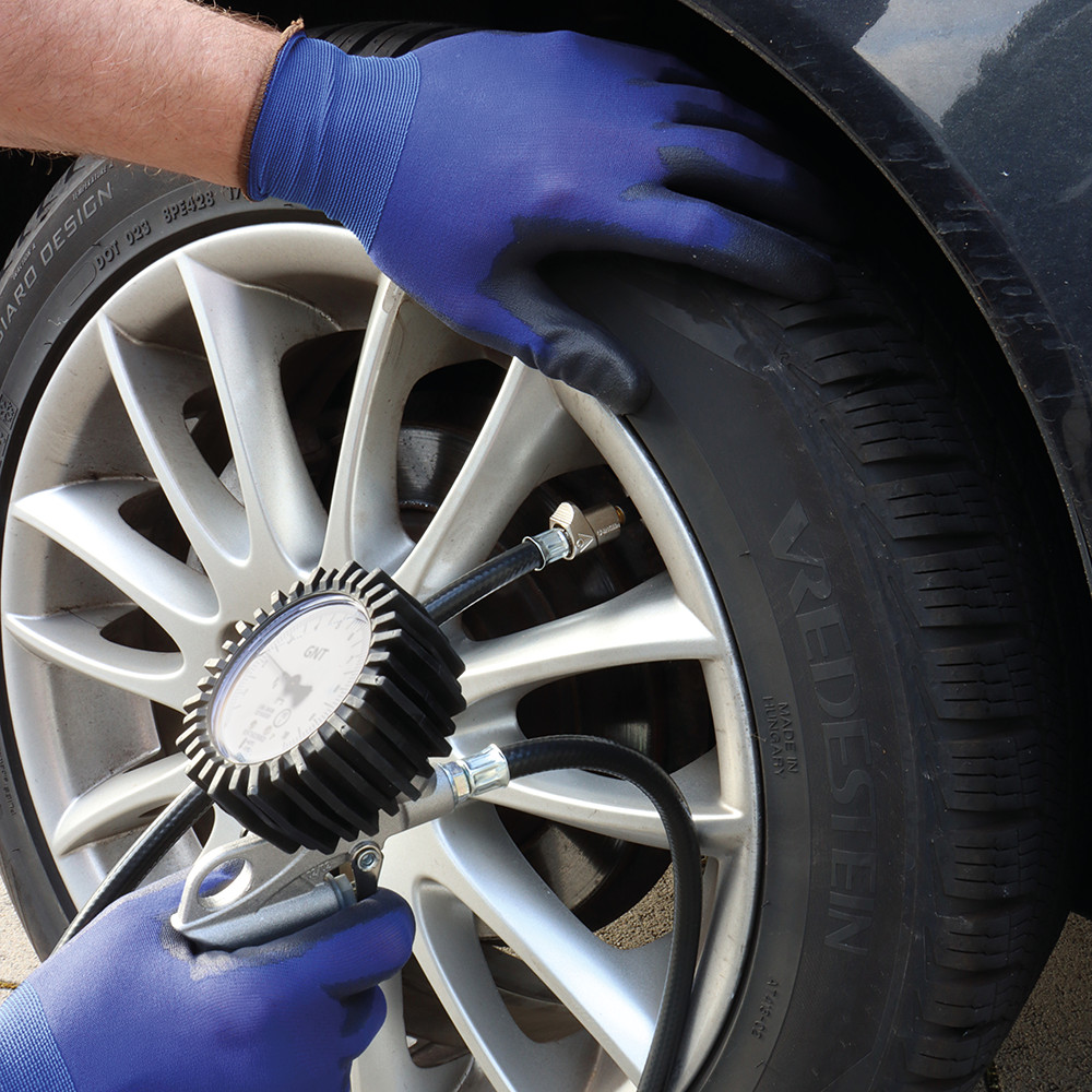 PGC0700201_530419_Reifenfuellgeraet_analog_mit_Patentstecker_(A2)